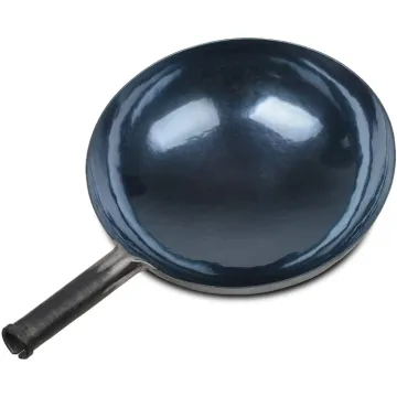 Hand Hammered Chinese Traditional Cast Iron Nonstick Frying Wok with Wooden Handle and Rust-Resistant Design