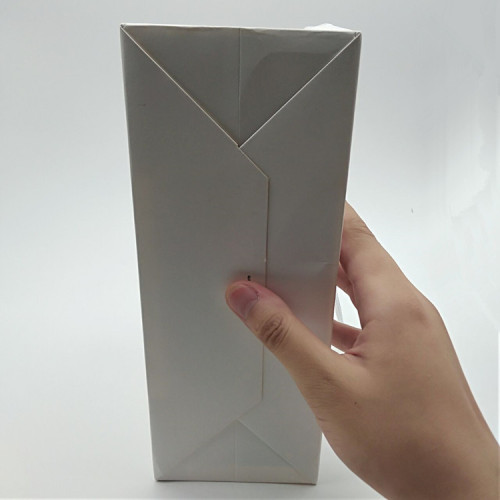 Elegant Custom Logo Gift Packing White Paper Bags