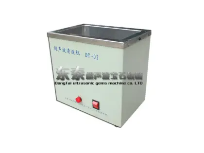Ultrasonic cleaning machine