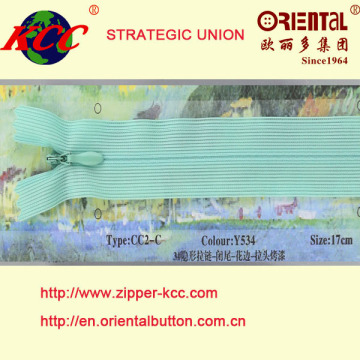 Close-End Lace Tape Invisible Plastic Zipper with Spray Puller