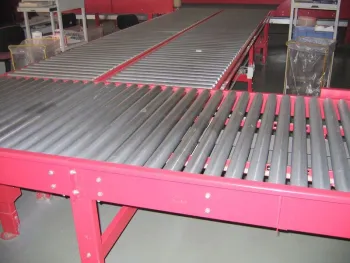 roller conveyor