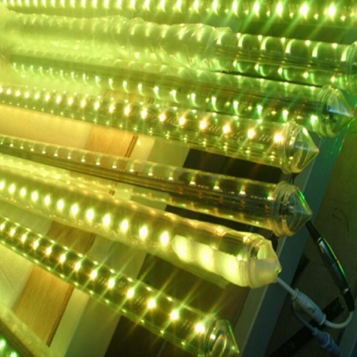 RGB LED verticale buis gekleurde DMX sneeuwvalbuis