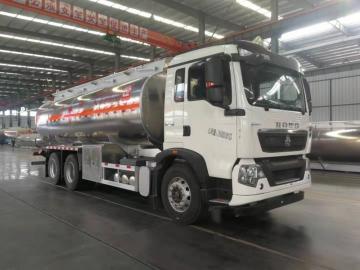 HOWO FUEL TANK TRUCK 23,000L