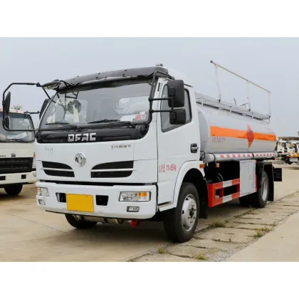 Dongfeng tank truck,oil tanker, 4000 liters truck fuel tank for Indian market