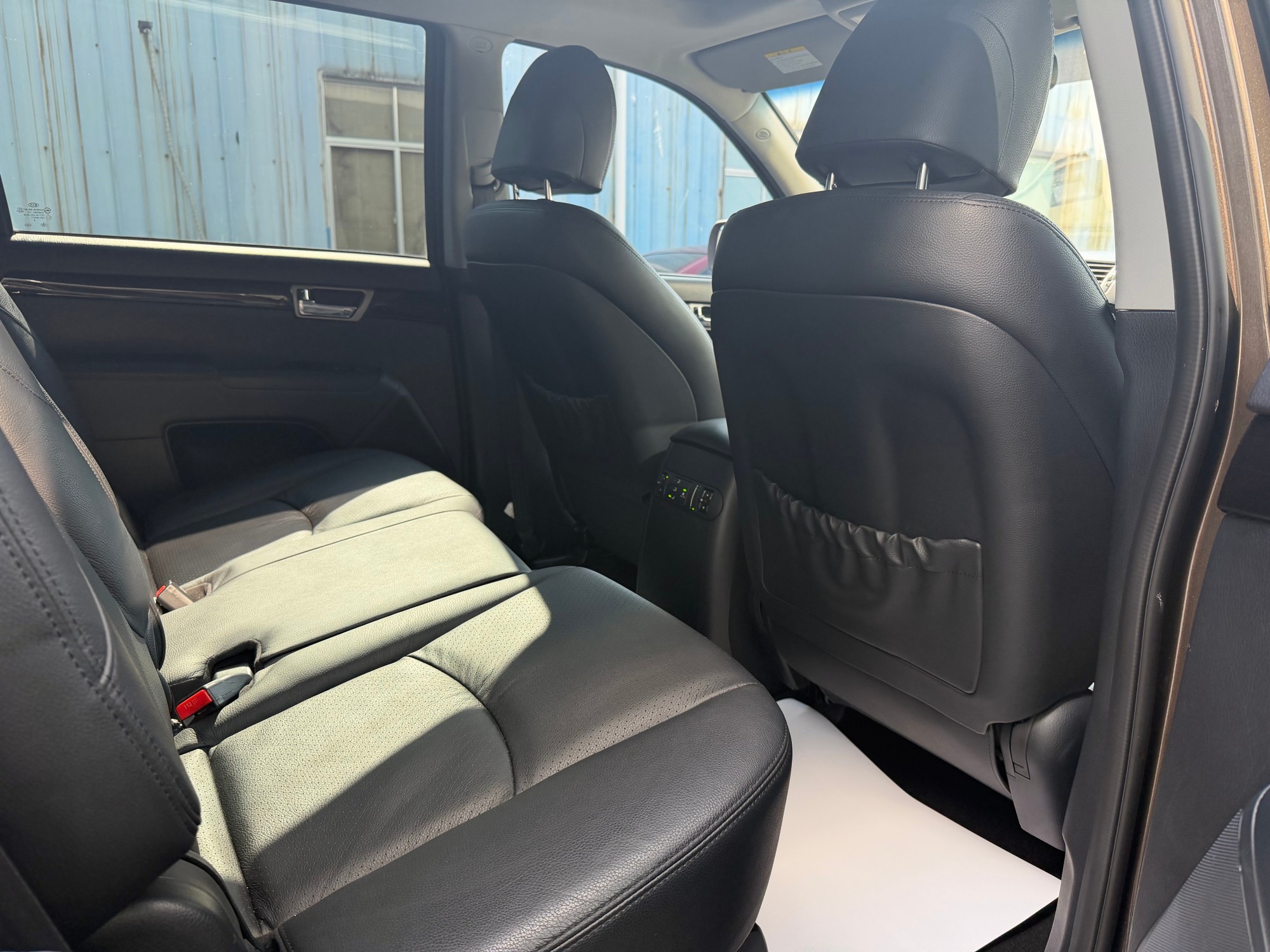 Mohave Borrego 3.8L Luxury Edition