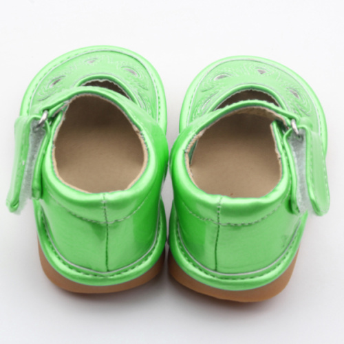 Venda por atacado de sapatos squeaky infantis verdes populares
