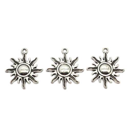 En gros Alliage Soleil Charmes Métallique Soleil Pendentifs Ornement Accessoires Boucle D&#39;oreille Collier Résultats de Bijoux