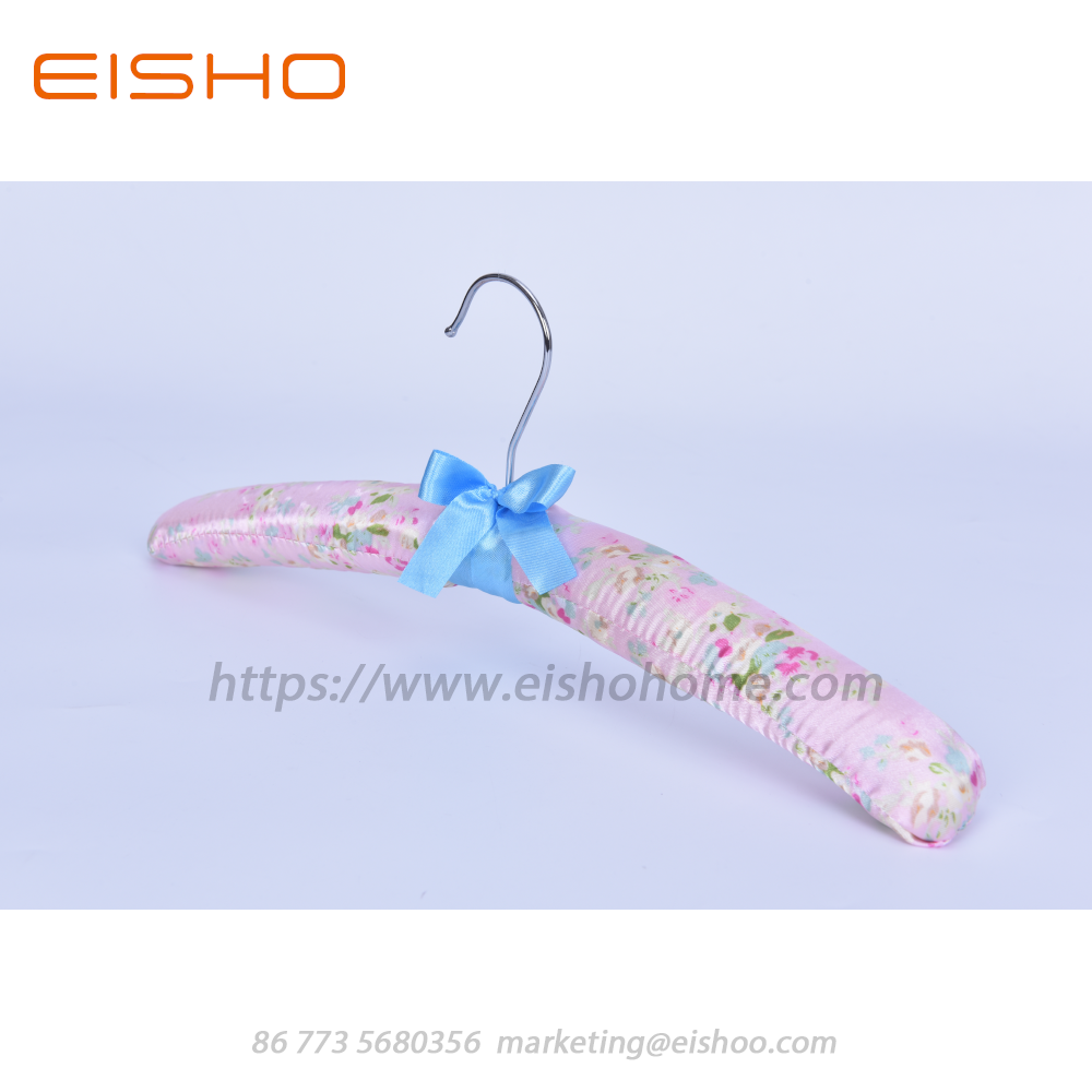 Bb09 2 Pink Satin Padded Hanger