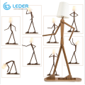 Lampadaire d&#39;angle en bois LEDER