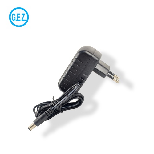 Adaptor Cumhachd Coitcheann Coitcheann Eòrpach