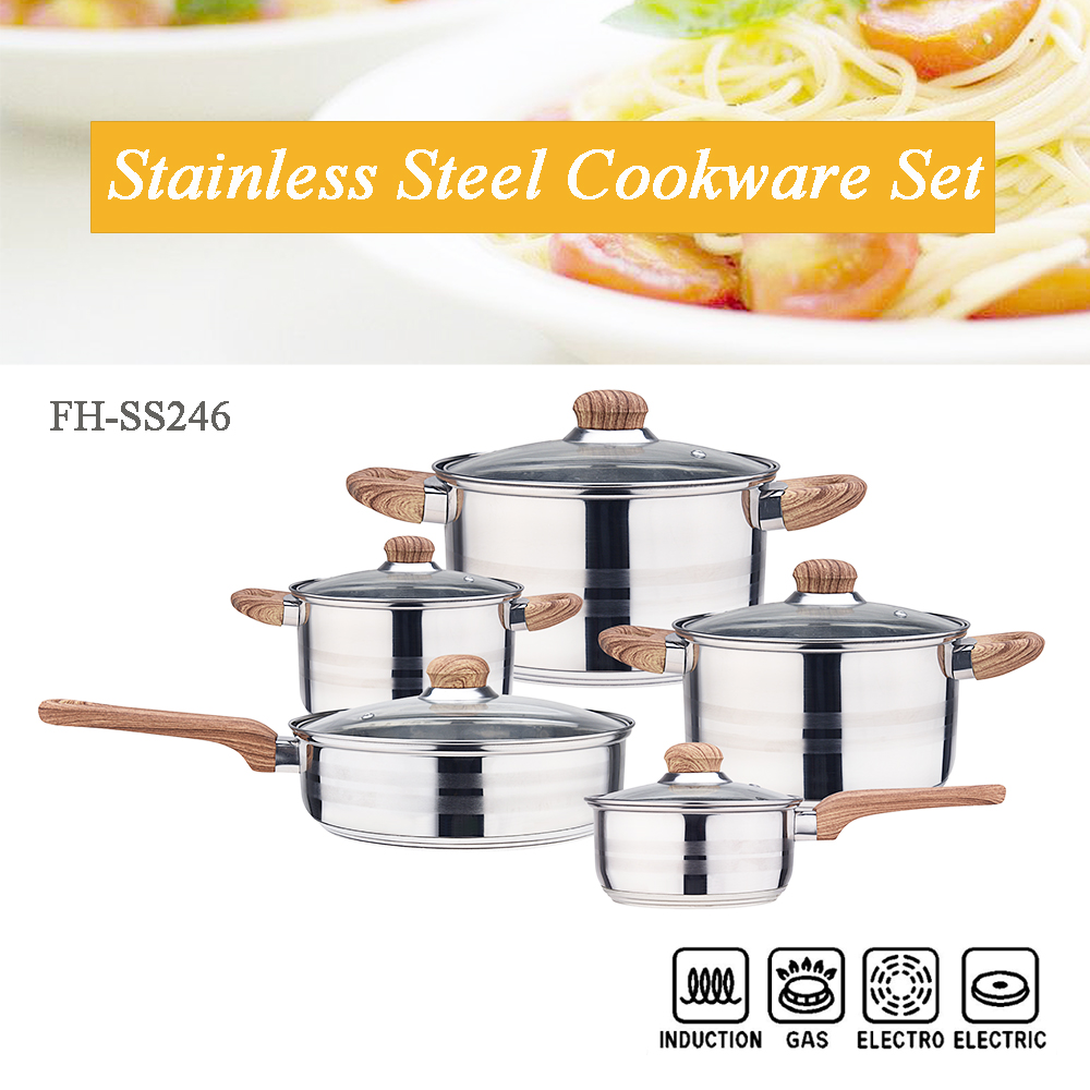 cooking pot with wood grain handle