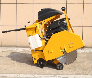 Dieselbetonten Betonschneider mit 450 kg Klinge, 800 mm Breite und 320 mm Schnitttiefe