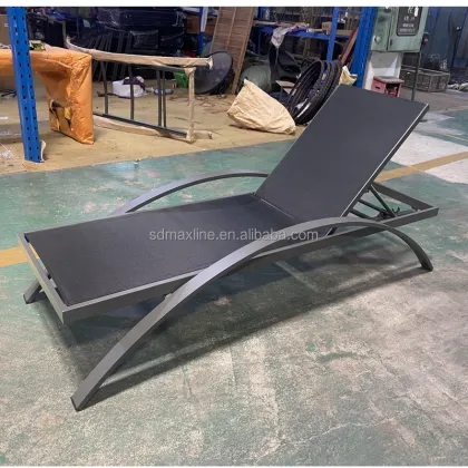 Hotel Garden Swimming Pool Sun Lounger