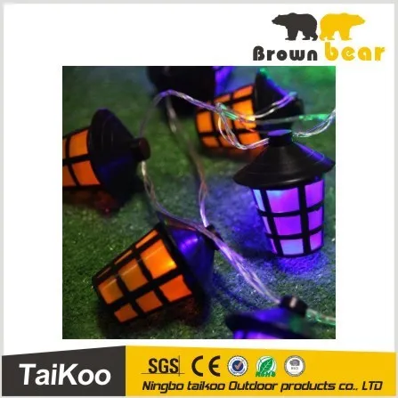 The lantern shaped outdoor decorating led solar christmas light