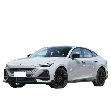 High Performance 8-Speed Manual-Automatic Changan UNI-V Compact Sedan