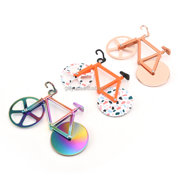 2021 Hot Sale Innovative Colorful Stainless Steel Bike Pizza Cutter and Wheels
