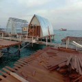 Hotel de contenedores marino flotante