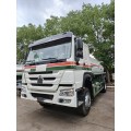 Camión cisterna de combustible diésel para transporte pesado