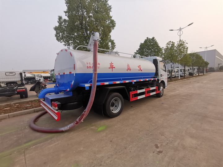 شاحنة غسل عالية الضغط Dongfeng 10t