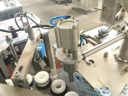 502 Cyanoacrylate Super Glue Filling Capping Equipment - Semi-Automatic Silicone Glue Filling Machine
