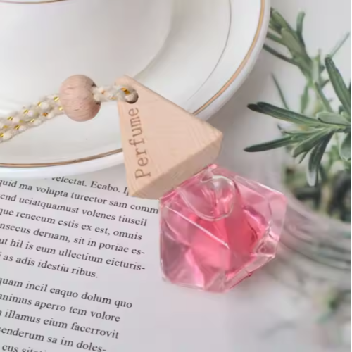 Жидкий тип автомобильного освежителя воздуха для непрерывного аромата