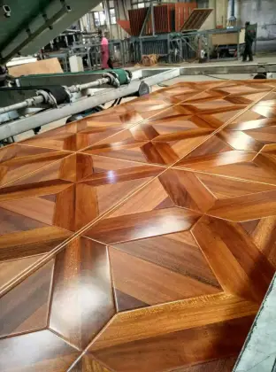 Durable parquet laminated flooring