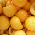 Gefrorene gelbe Clangstone Pfirsiche