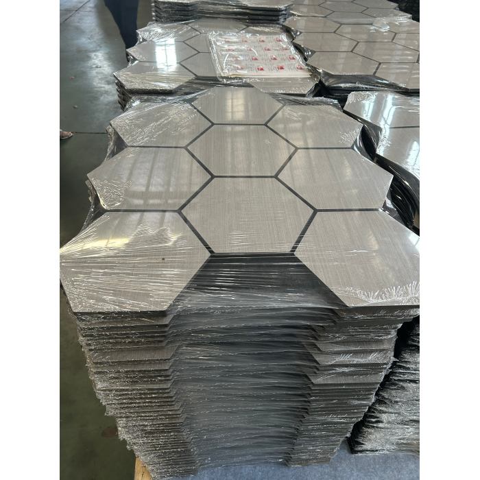 Các tấm âm thanh tích hợp cạnh liền mạch Thiết kế thẩm mỹ hiện đại không gian dân cư thương mại Tùy chọn kích thước tùy chỉnh