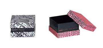 Custom Luxury Rigid Two Pieces Gift Box for Cloth Packaging