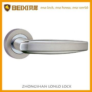Zinc alloy door handle/lever handle