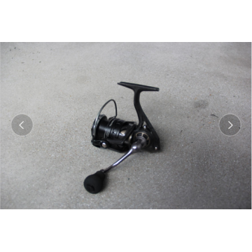 LIGHT WEIGHT spinning reel