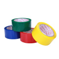 Karton sealing tape na may distributor at kulay.