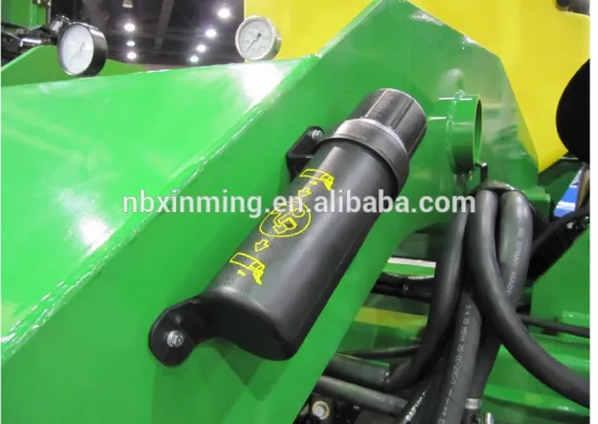 2016 hot sell waterproof portable tool box