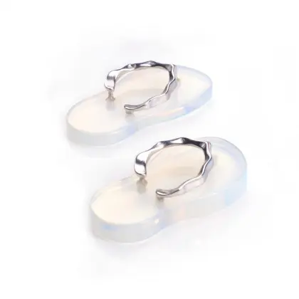 Fashionable Cute Slipper Opal Stone Necklace Pendant with Silver Plated Necklace