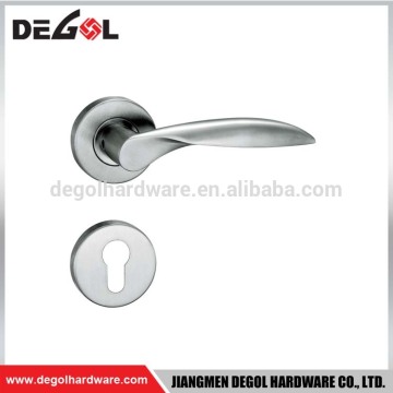 Die-Casting solid italy style popular acero inoxidable 304 palanca de raso tipo manija de la puerta en clip rose