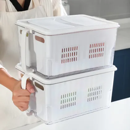 Dust-proof and moisture-proof partition storage box