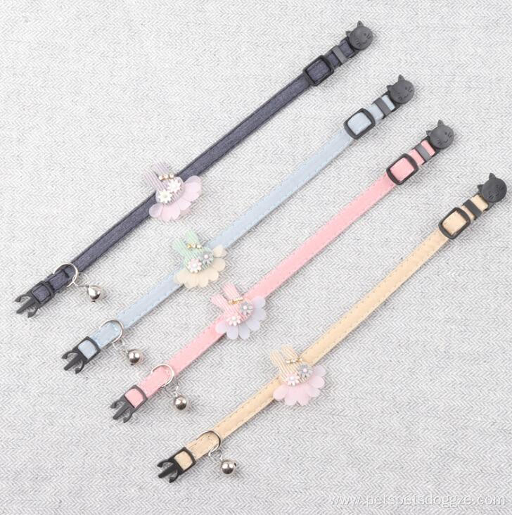 Friendly Colorful Luxury Cloth Pet Dog Flower Collar