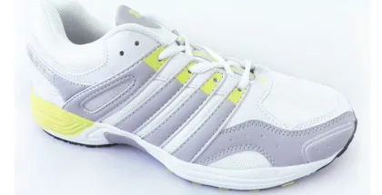 Freestyle Breathable Specialist Sports Shoes Under 30 For Boys