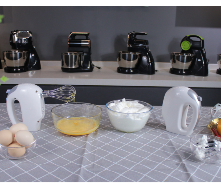 Electric egg beater for kneading dough