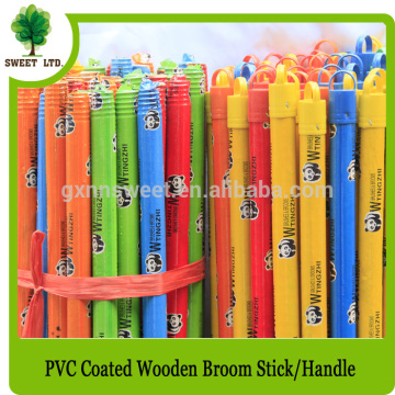 Manufacturing PVC wooden brush handle wood broom stick with italian screw