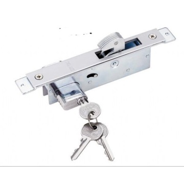 Lock en la puerta de aluminio en 44b