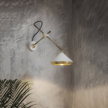 Adjustable Wall Lamp Staggered lamp arm adjustable bronze color wall lamp Supplier