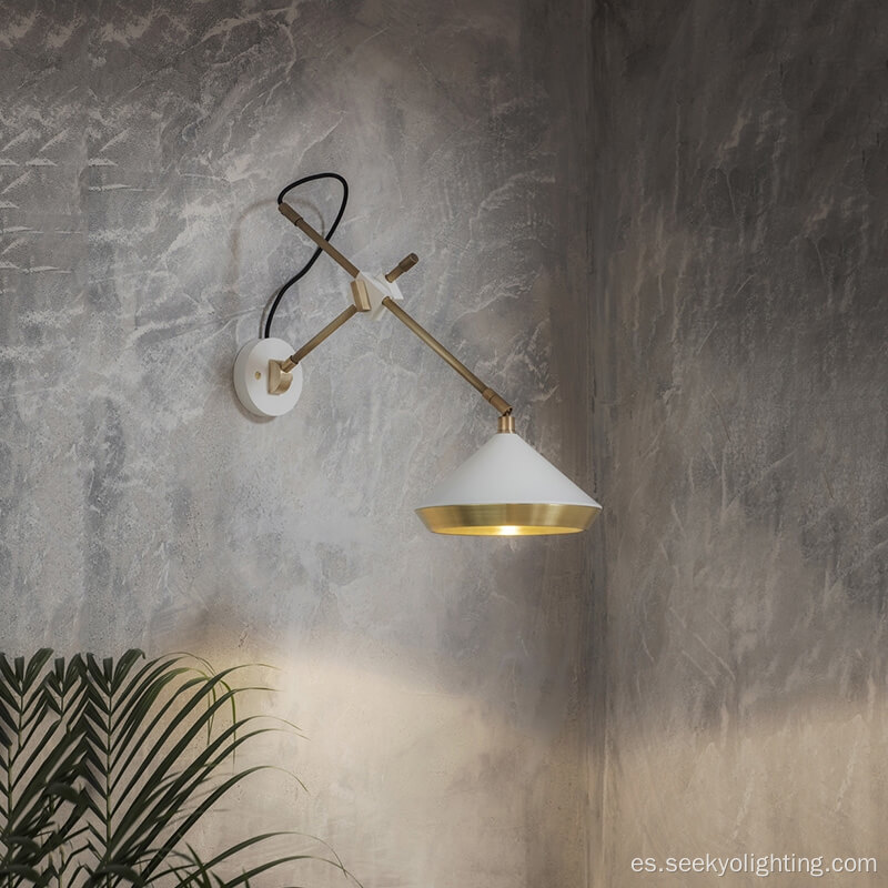 Lámpara de lámpara escalonada lámpara de pared de color bronce ajustable