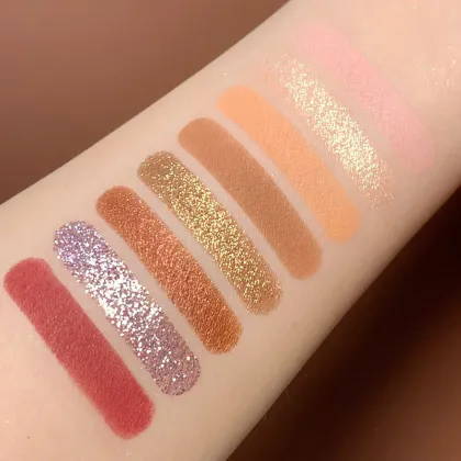 Cosmetics Makeup Products Custom Logo Eyeshadow Palette