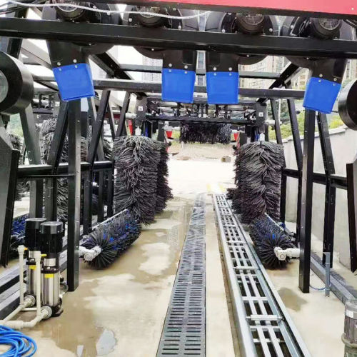 Auto -lavaggio automatico con 11 pennelli