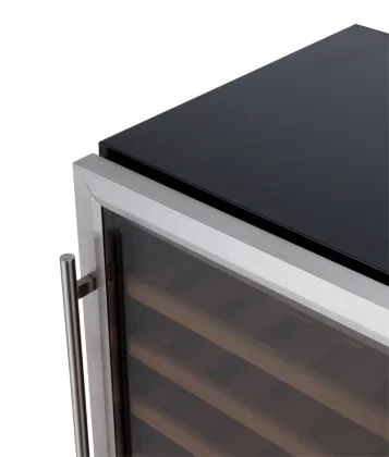 Compressor cooling single zone undercounter wine cooler