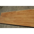 Plancher en bois d'ingénierie à planche large