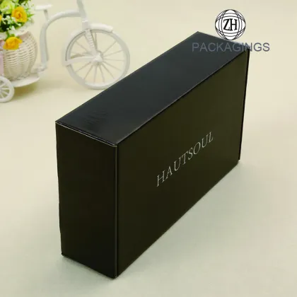 Black color glossy lamination bra mailing box