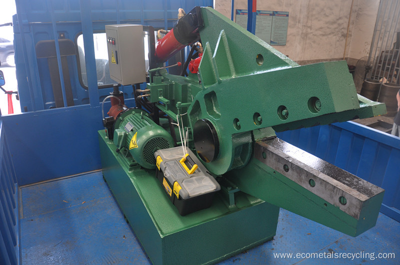 Integrated Hydraulic Crocodile Scrap Metal Cutting Machine