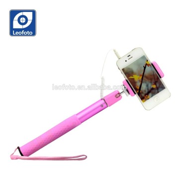 Factoty hot sell cheap extendable wired Selfie stick QP-016P